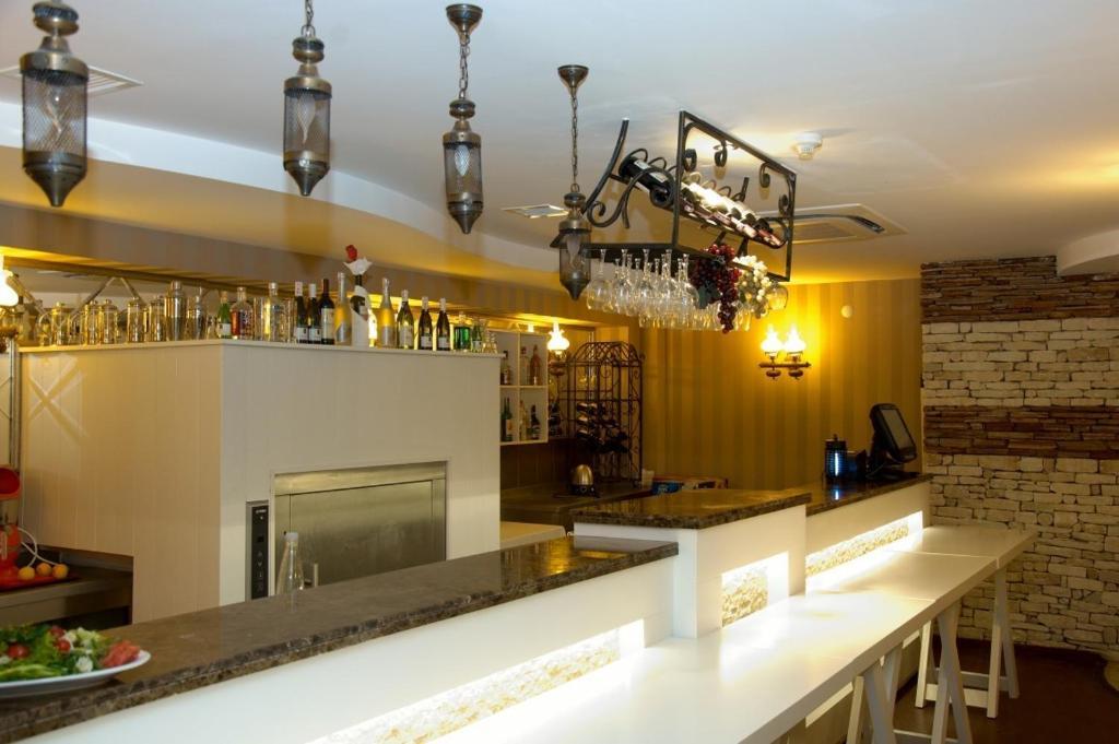 Trilyali Butik Hotel Tirilye Extérieur photo